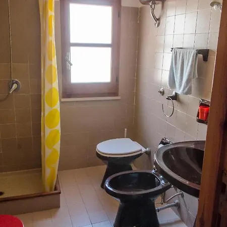 House “under The Tower”, Beach & Shops 3 Min. Far Calasetta